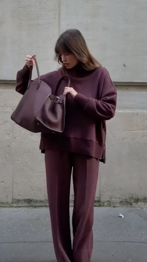 Valentina – Set in maglia con felpa morbida e pantaloni eleganti