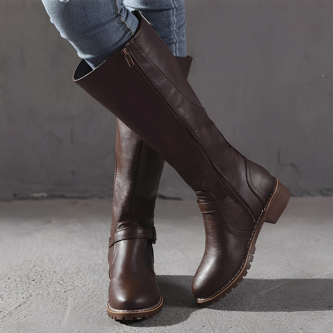 Shirlee - Eleganti alti stivali con fibbia per donne